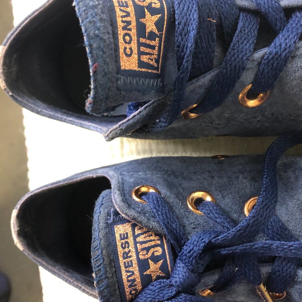 converse - Picture 3 of 4